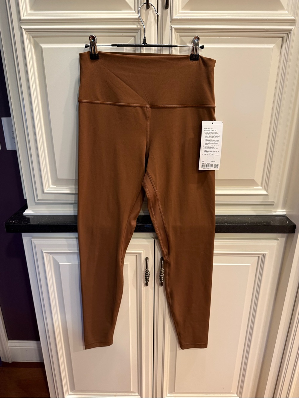 Lululemon 28” size 10 Align Leggings